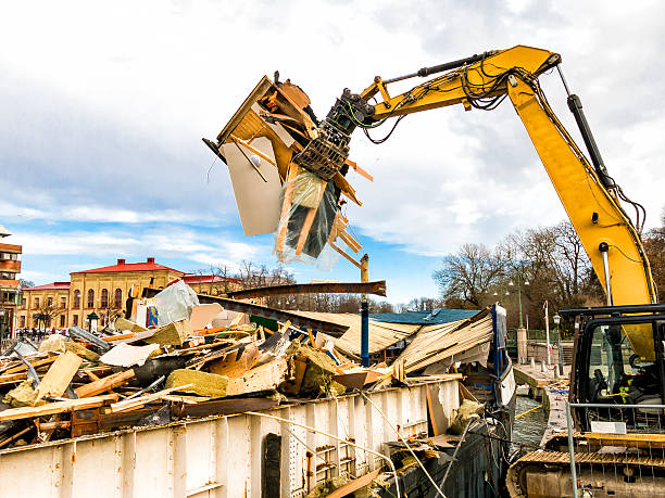 Best Basement Cleanout Services  in Riverton, IL